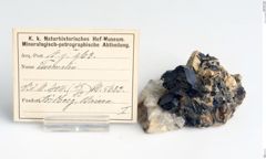 Foto von Turmalin (NHMW-MIN-Ag963)